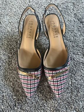 Journee Collection Women's Nellia Halter Kitten Heel Pumps